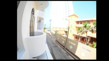 Luxury Single Room, 1 King Bed | View from room