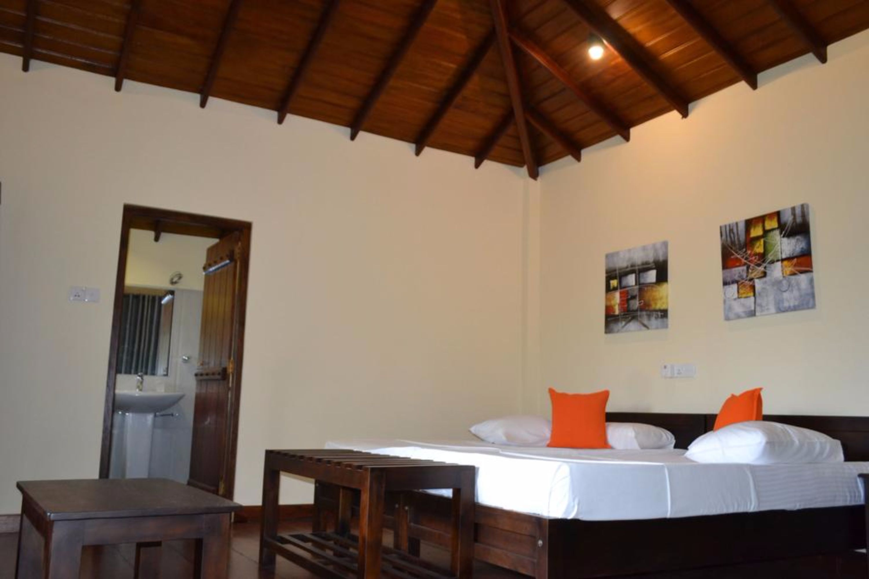 family room (with fan only) | desk, free wifi, bed sheets