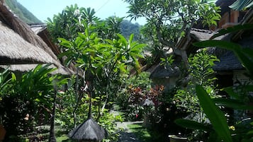 Standard Room | Desk, free WiFi, bed sheets