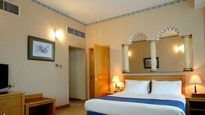 Standard Suite - Beach Bay Hotel (Muscat)