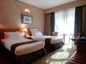 Phòng Tiêu chuẩn | Bộ đồ giường cao cấp, minibar, két bảo mật tại phòng, bàn 
