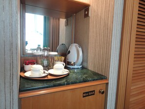 Minibar