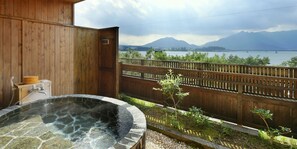 Kamer, bubbelbad | Een kluis op de kamer, gratis wifi, beddengoed