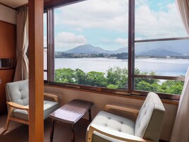 双床房, 无烟房, 湖景 | 客房景观