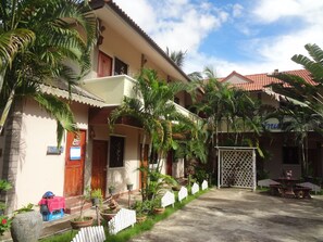 Exterior - Baan Somtawin (Mae Hong Son)