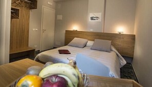 Premium bedding, minibar, in-room safe, desk - Ciauru Design B&B (Messina)