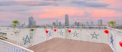 Rooftop terrace