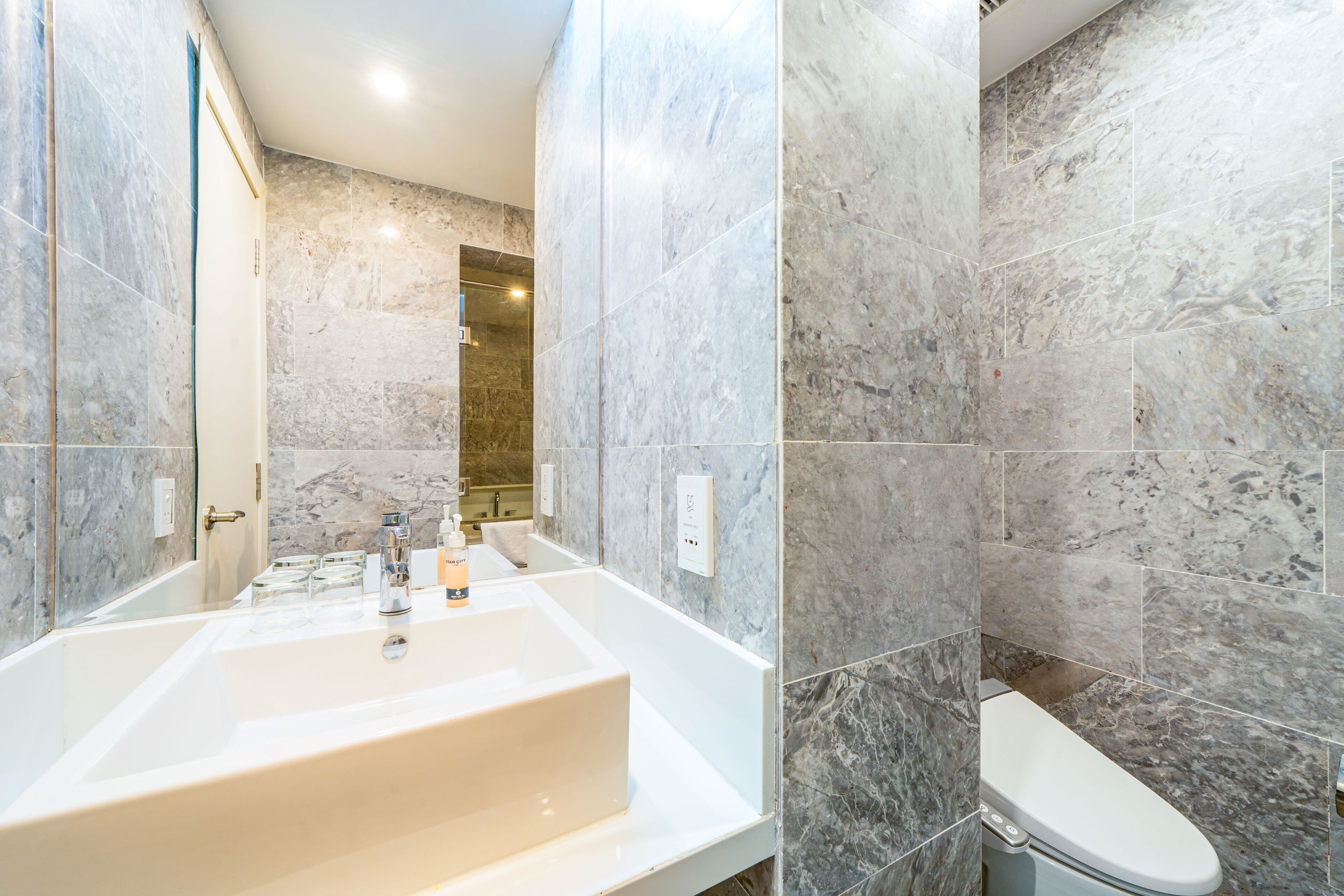 superior double room, bathtub | bathroom | separate bathtub and shower, deep-soaking bathtub, rainfall showerhead