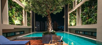 Mii Hotel Srinakarin