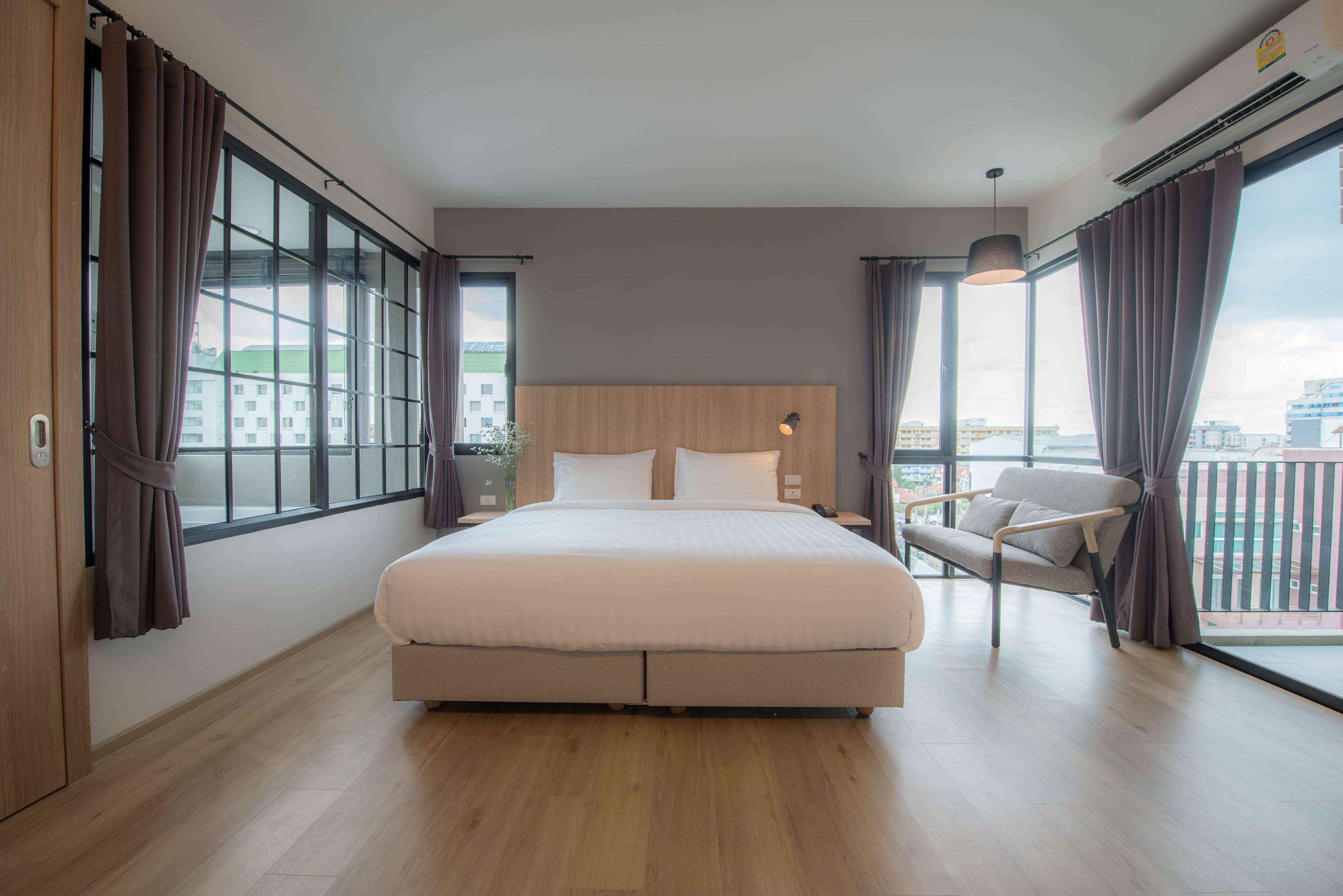 suite room (building a) | 1 bedroom, in-room safe, laptop workspace, blackout curtains