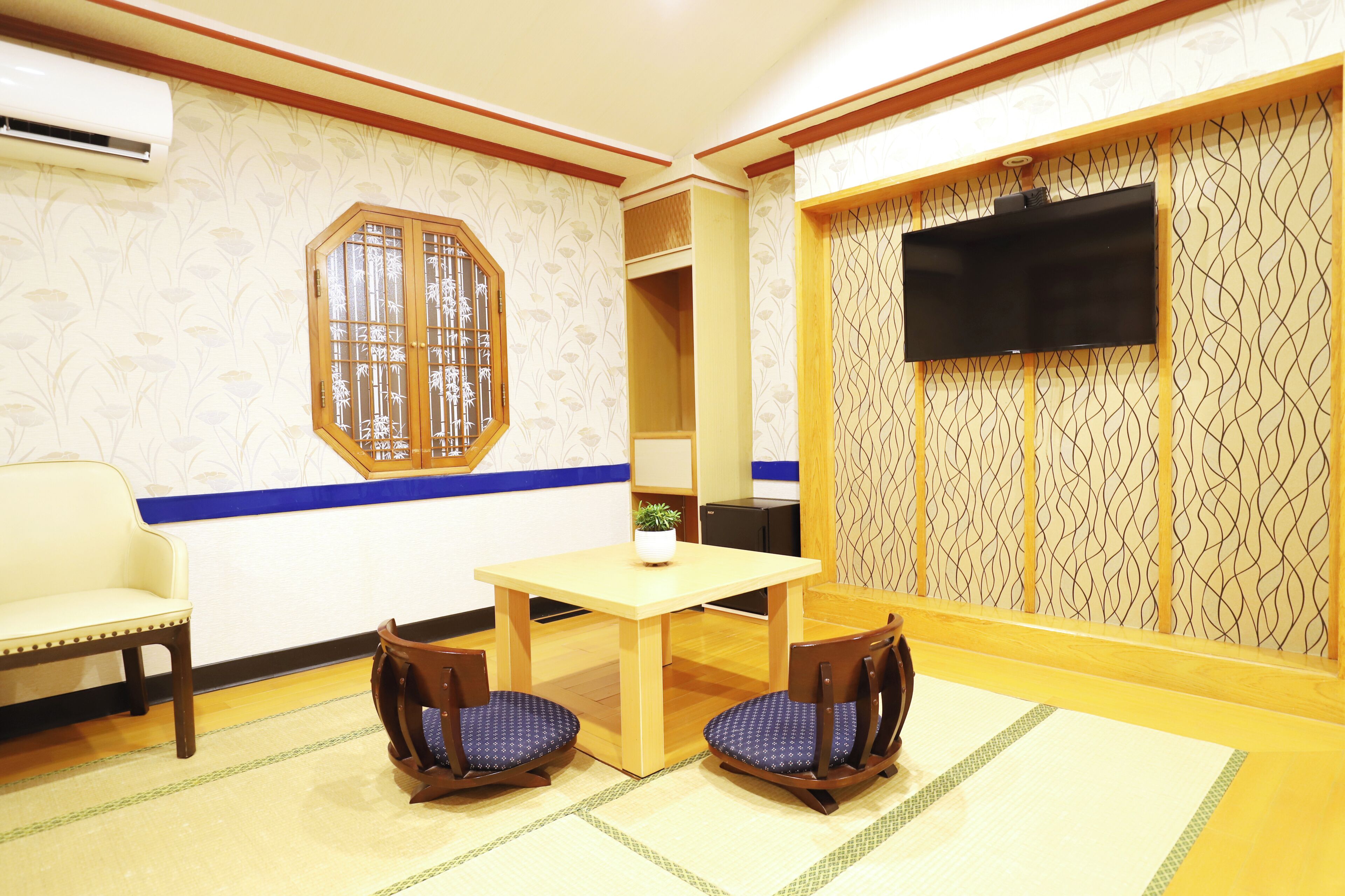 Photo - Gorgeous Hot Spring Resort