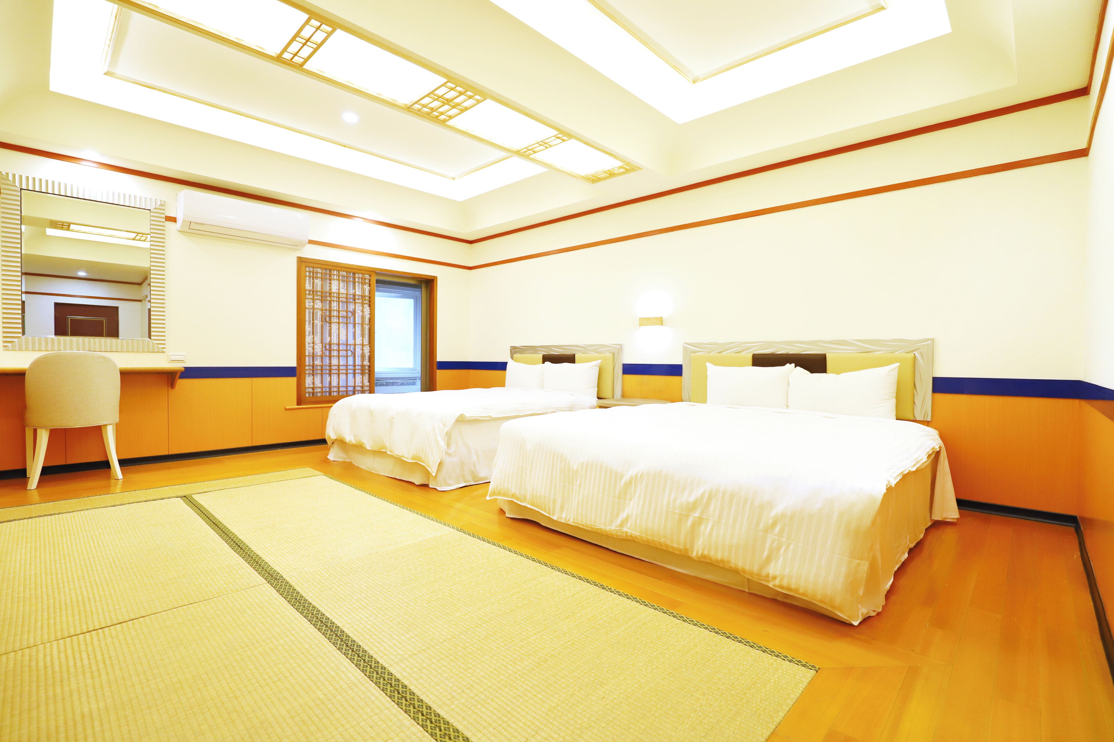 Kamar Quadruple Standar | Wi-Fi gratis dan seprai linen