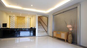 Check-in/check-out kiosk