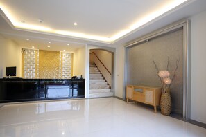 Check-in/check-out kiosk - Gorgeous Hot Spring Resort (Taipei)