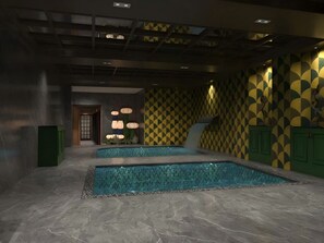 Innendørsbasseng