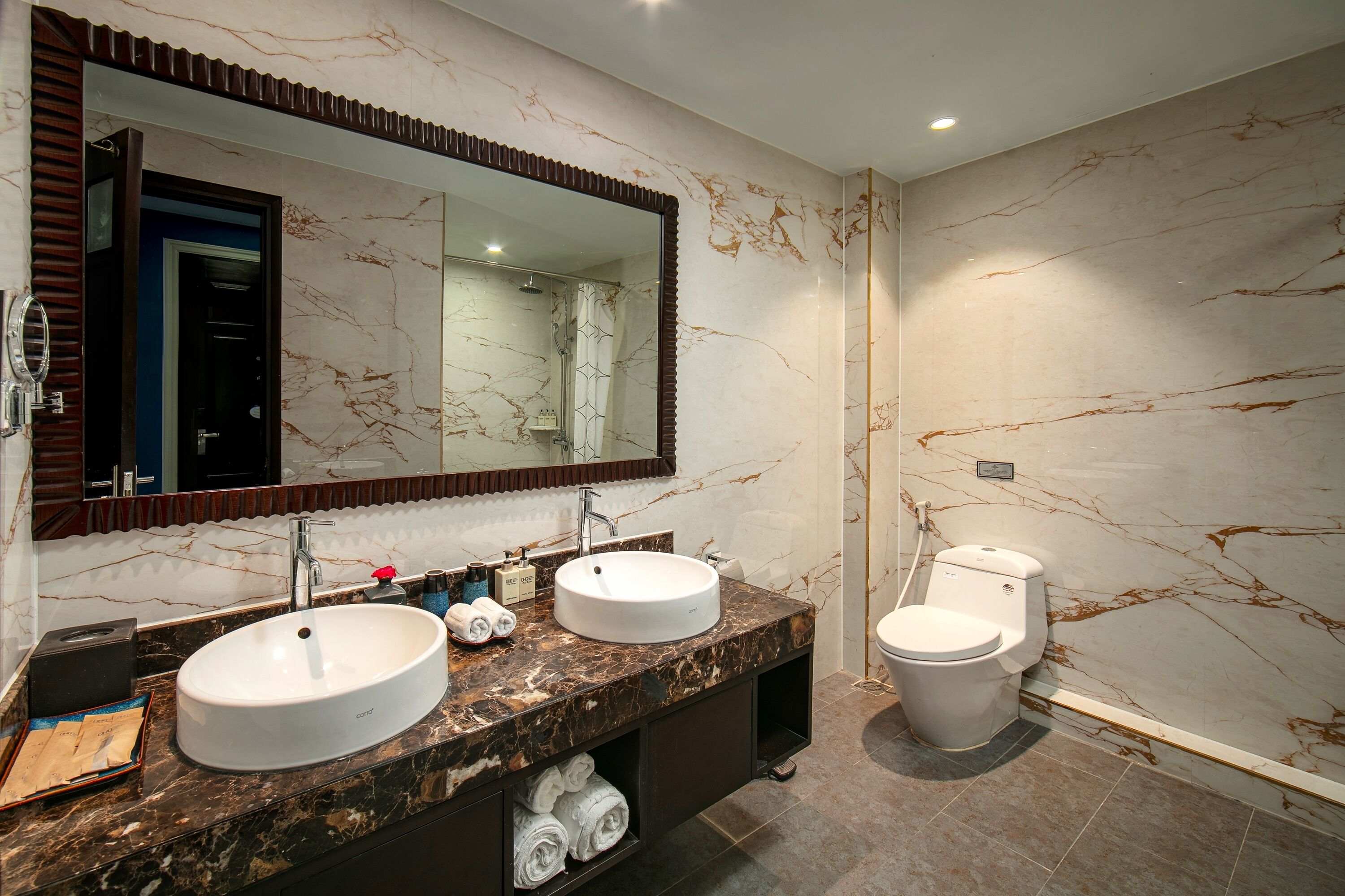 royal suite, balcony | bathroom | designer toiletries, hair dryer, bathrobes, slippers