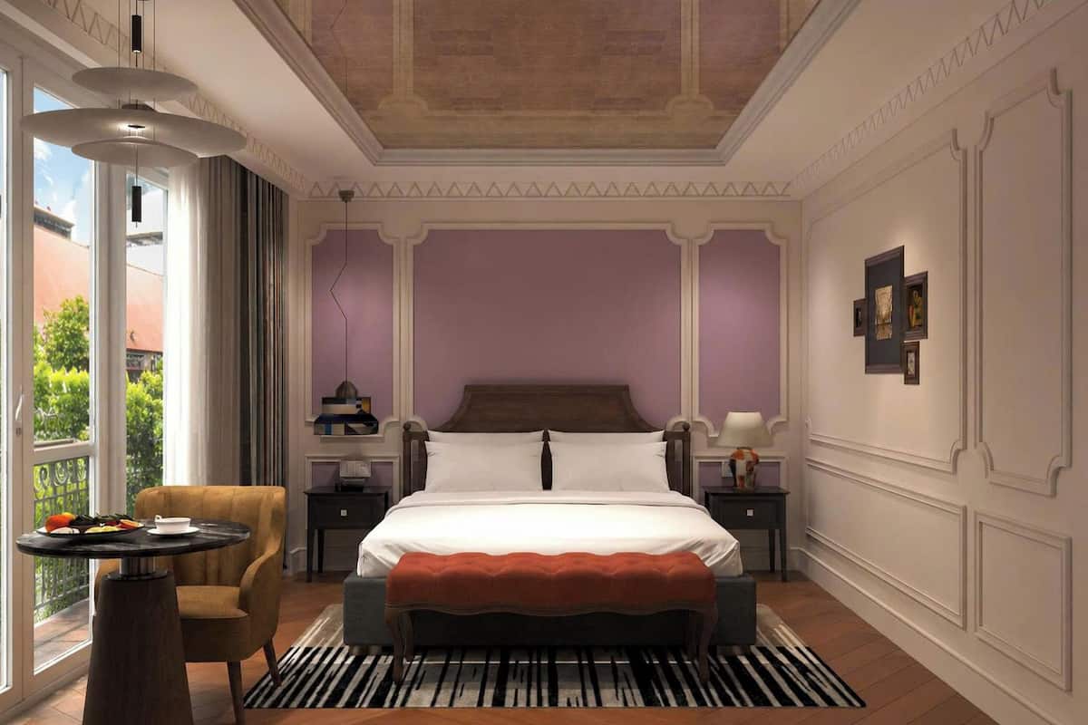 Gallery Suites City View | Premium bedding, down comforters, memory foam beds, minibar
