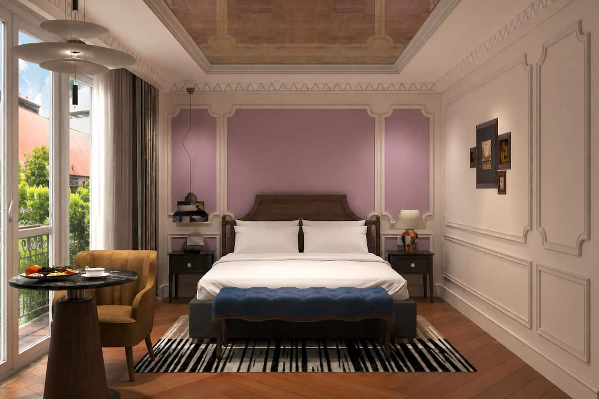 Premium bedding, down comforters, memory foam beds, minibar