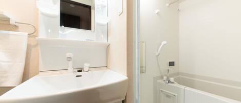 Chambre avec lits jumeaux | Salle de bain