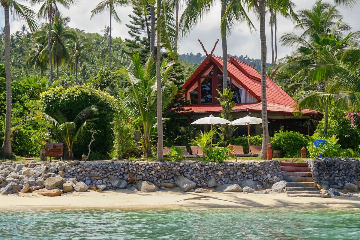 Luxury Villa, 3 Bedrooms, Terrace, Beachfront