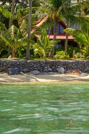 Classic Villa, 2 Bedrooms, Terrace, Beachfront | In-room safe, iron/ironing board, cots/infant beds, rollaway beds