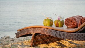Beach/ocean view - The Natives Samui (Koh Samui)