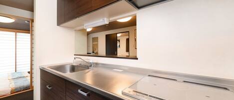 이그제큐티브 스튜디오 | 전용 주방 | 냉장고, 전자레인지