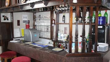 Bar (en la propiedad)