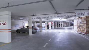Tempat parkir