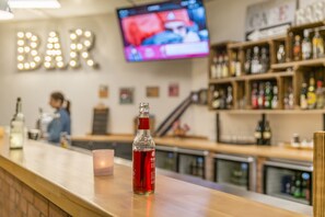 Bar (on property) - Hostel Art & Style (Singen)