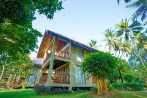 Exterior - Thidas Arana (Polonnaruwa)