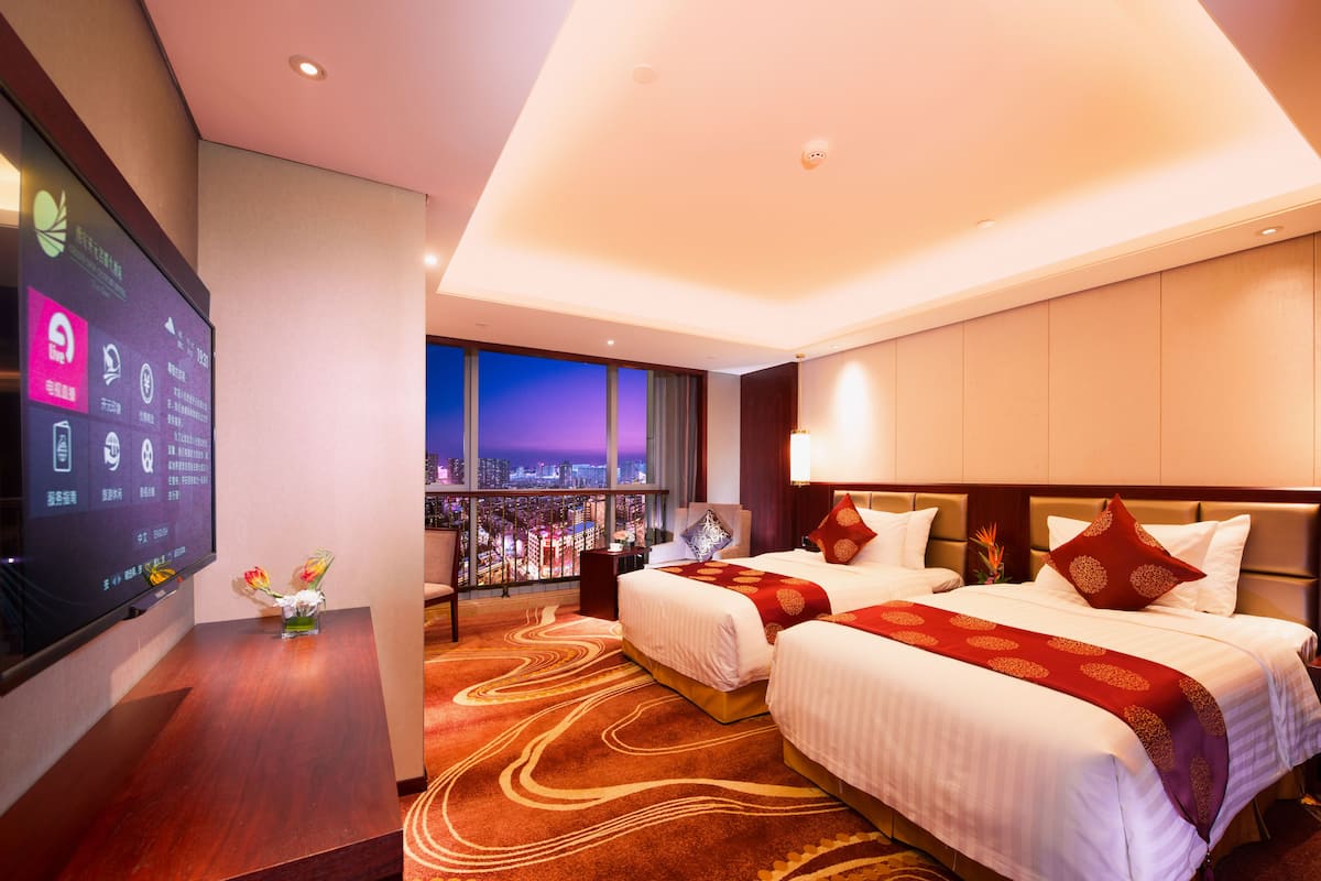Superior-Zimmer, 2 Einzelbetten, Stadtblick | Hochwertige Bettwaren, Minibar, Zimmersafe, Schreibtisch