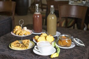 รวมอาหารเช้าแบบบุฟเฟ่ต์ ทุกวัน