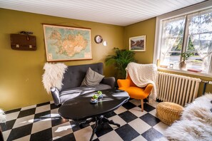 Déjeuner et dîner servis sur place