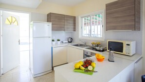 Villa, 2 Bedrooms | Private kitchen | Coffee/tea maker, fridge, microwave, oven - Kiti Beach Villa Marina 43 (Pervolia)