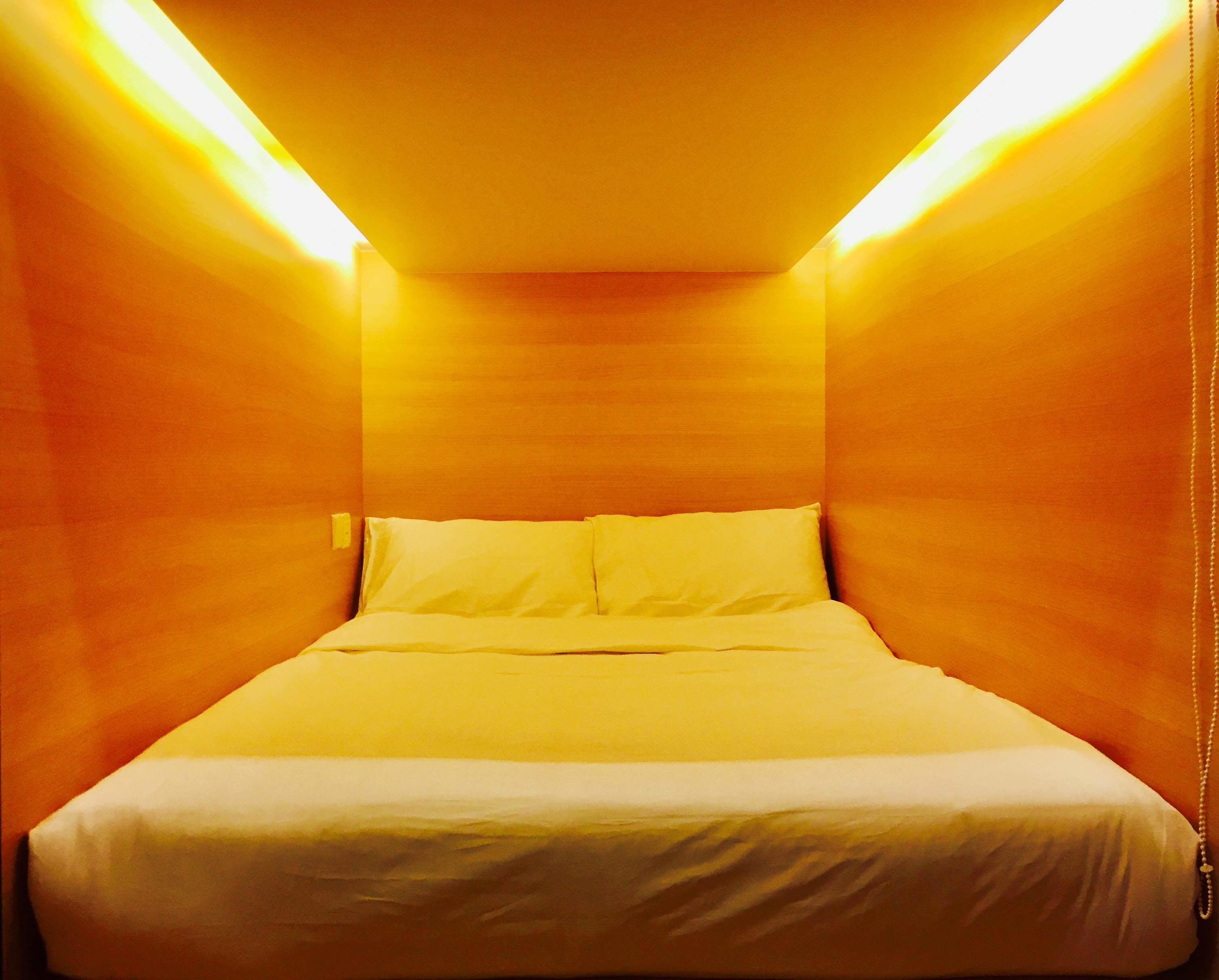 经典宿舍 | 客房内保险箱、熨斗/熨板、免费 WiFi、床单