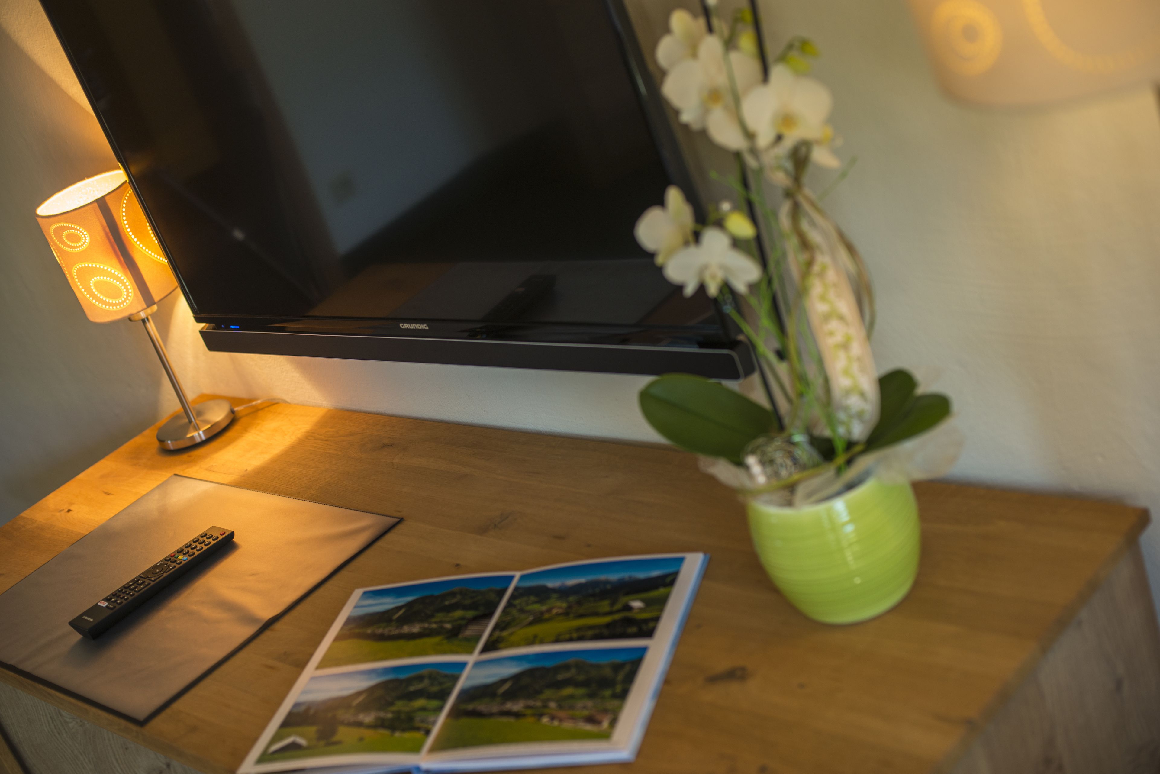 1 bedroom, hypo-allergenic bedding, in-room safe, desk