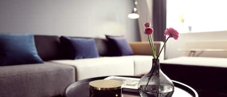 Deluxe Penthouse, 3 Bedrooms, City View