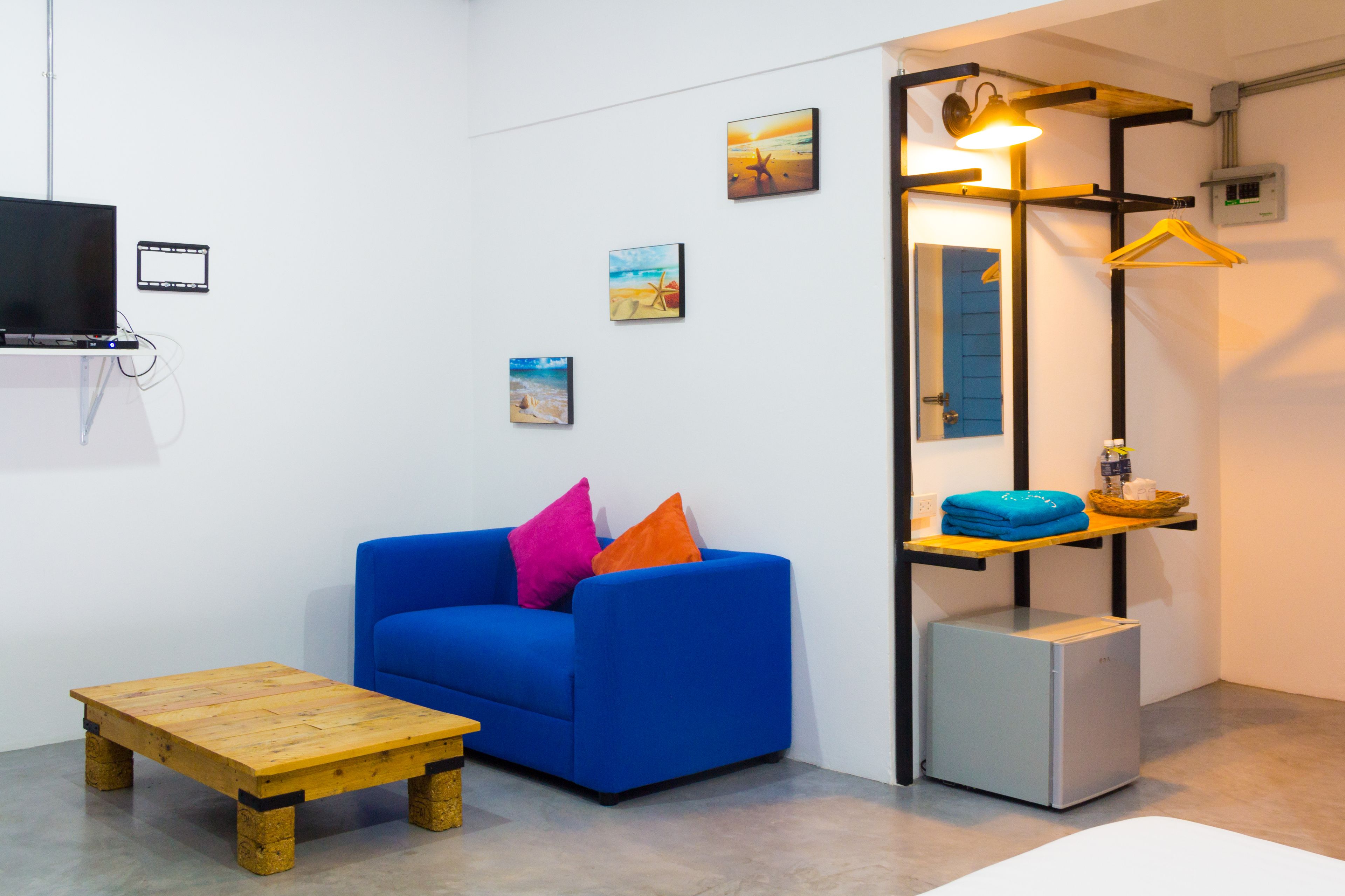 sleep tight sea view, 2nd-3rd floor | desk, cots/infant beds, rollaway beds, free wifi