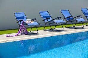 Vila, 3 quartos | Terraço/pátio