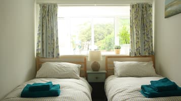 3 bedrooms, in-room safe, iron/ironing board, free WiFi