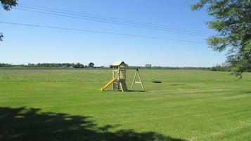 Außen-Kinderspielplatz