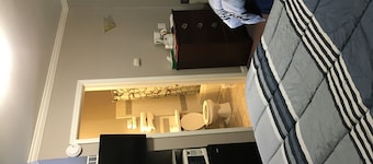 Harbor Beach Inn