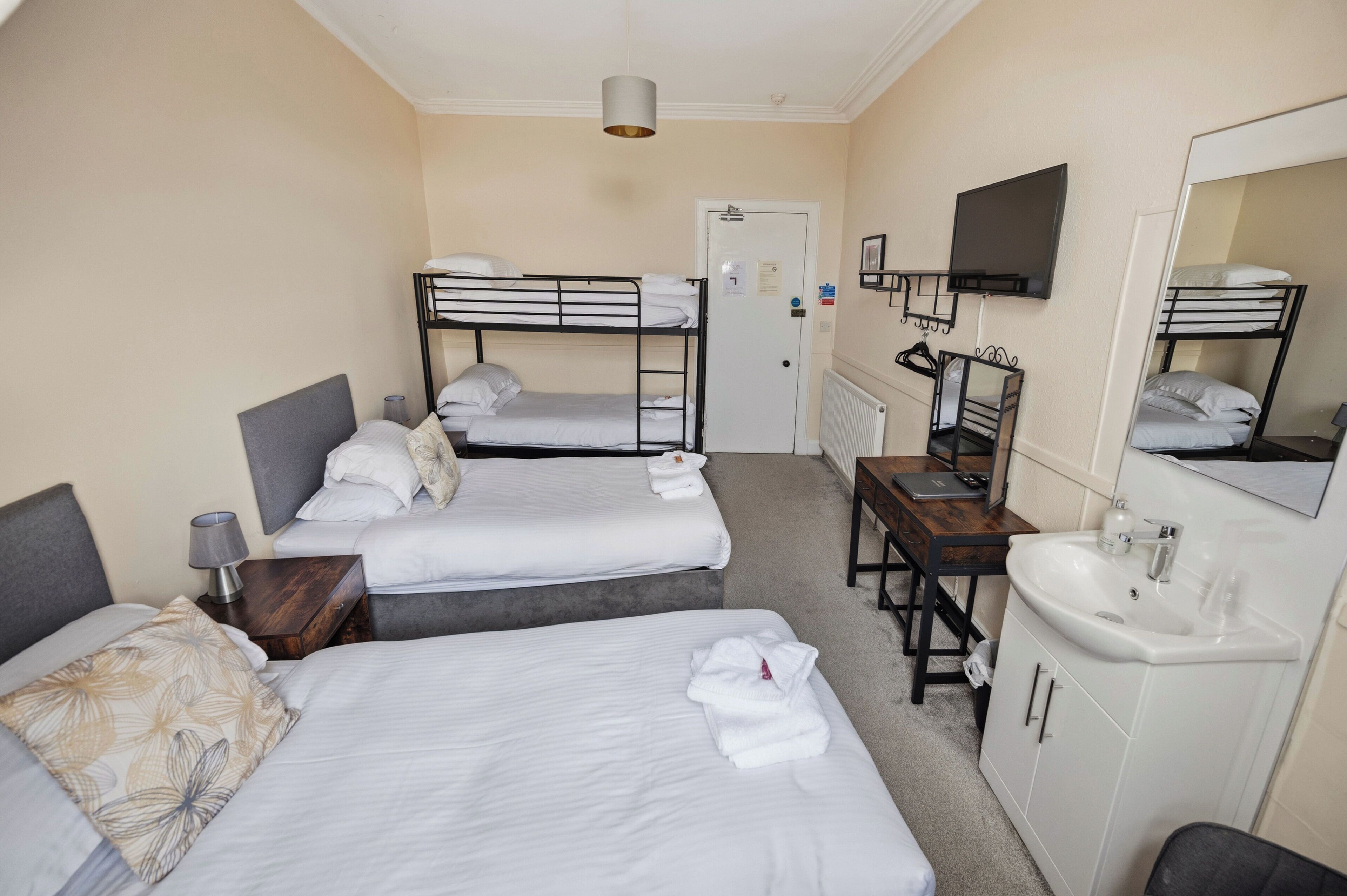 Free WiFi, bed sheets