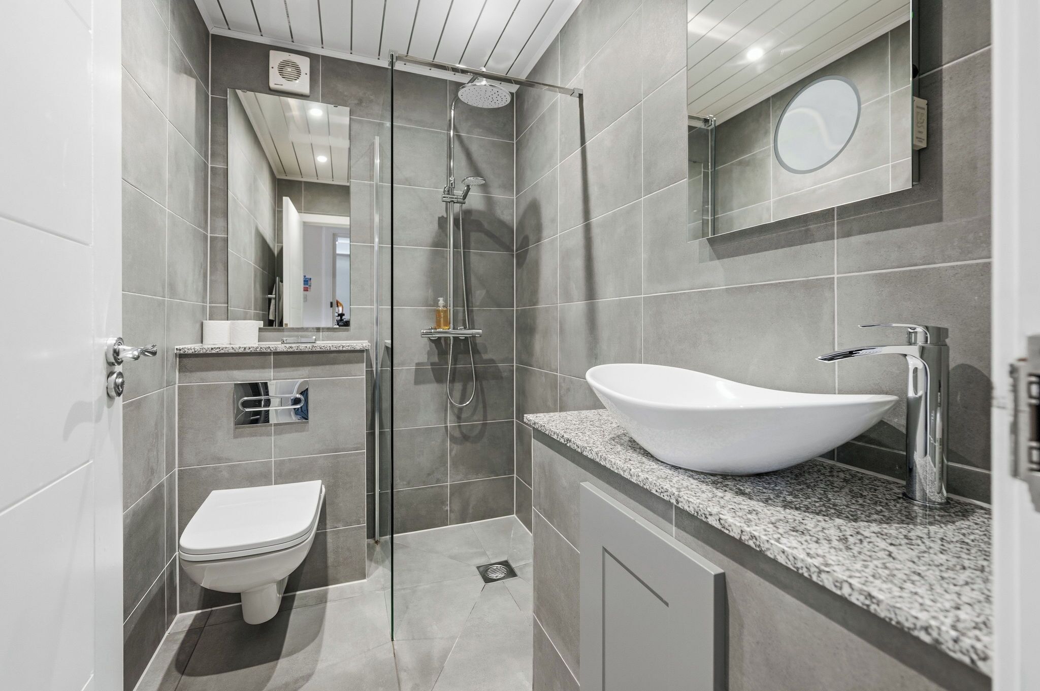 Twin Room, Private Bathroom | Bathroom | Hair dryer, towels, soap, toilet paper