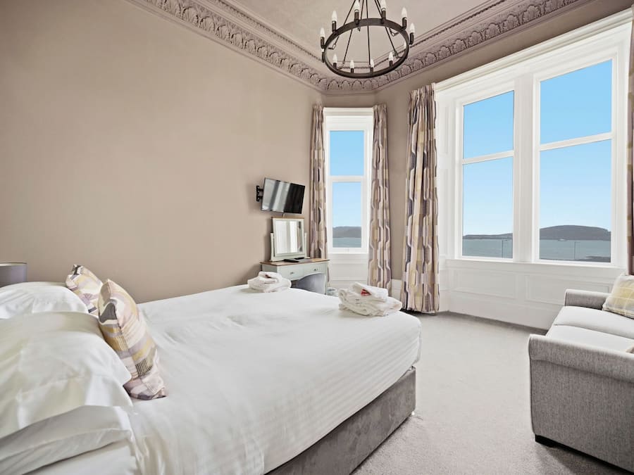 Comfort Double Room, Private Bathroom, Sea View | Free WiFi, bed sheets