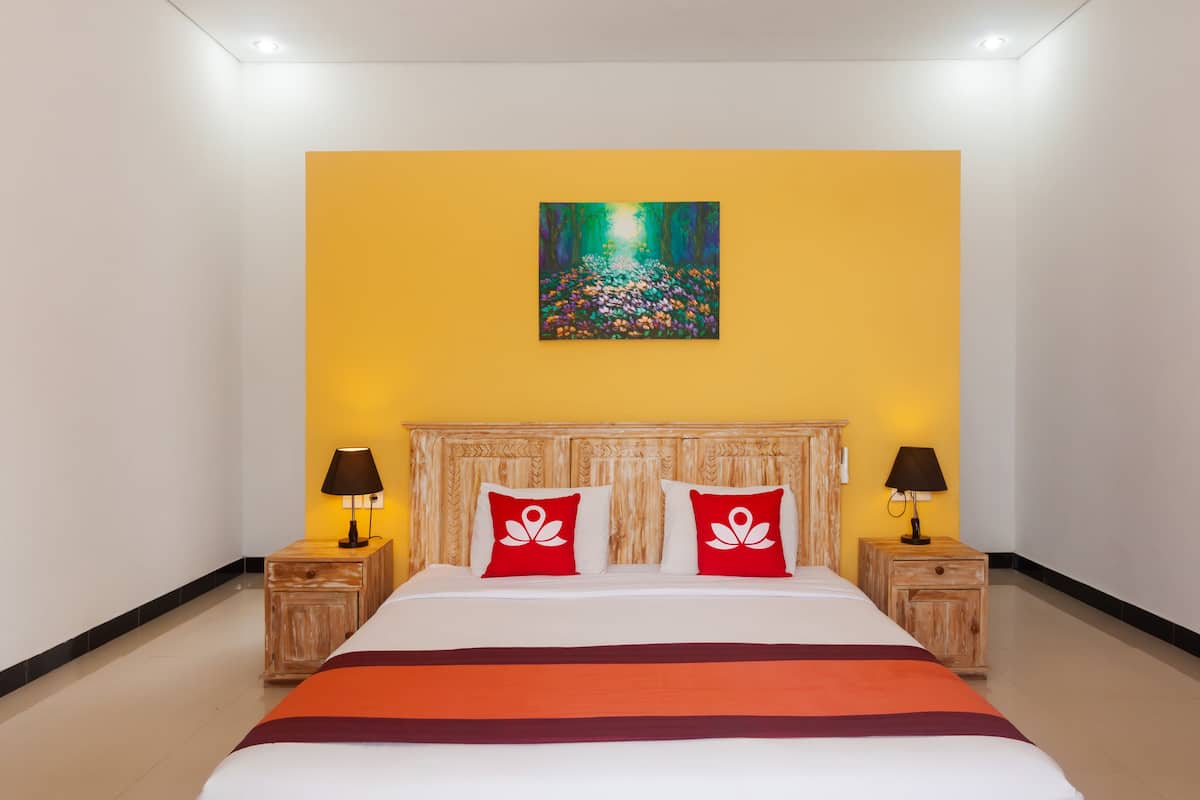 Double Room | Minibar, desk, free WiFi