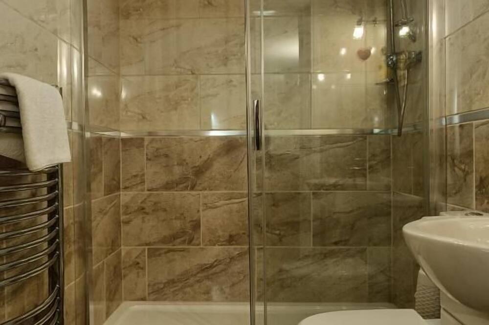 Mayville House Apartment - Oxenton