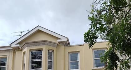 Mayville House Apartment