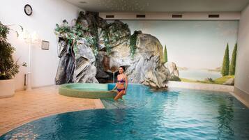 Sale per trattamenti di coppia, sauna, vasca idromassaggio, bagno turco